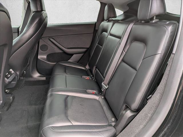 Used 2023 Tesla Model Y Long Range AWD/4WD image 18