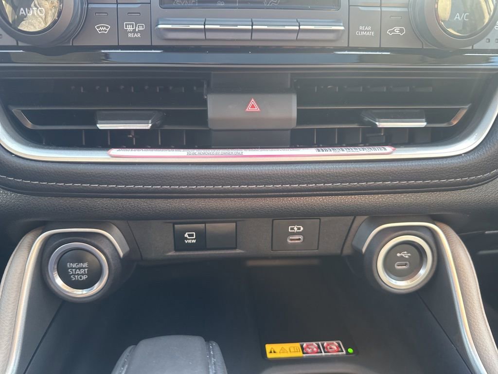 Used 2024 Toyota Grand Highlander Platinum image 20