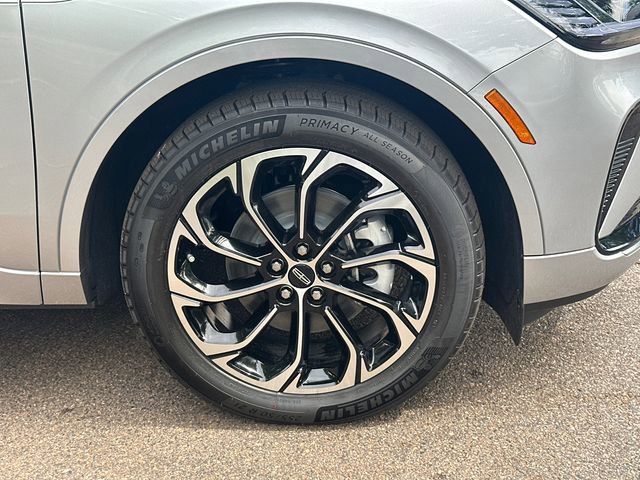 New 2026 Lincoln Nautilus Reserve AWD/4WD image 14