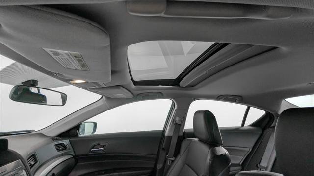 Used 2018 Acura ILX FWD image 16