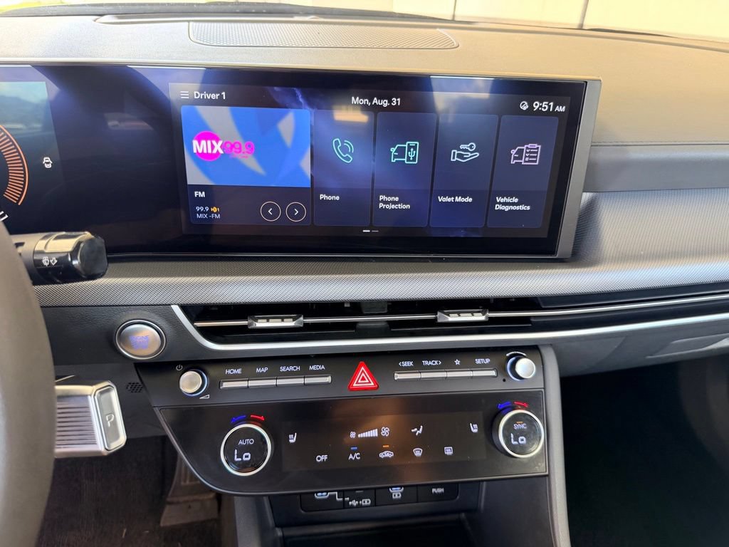 Used 2025 Hyundai Sonata SEL FWD image 24