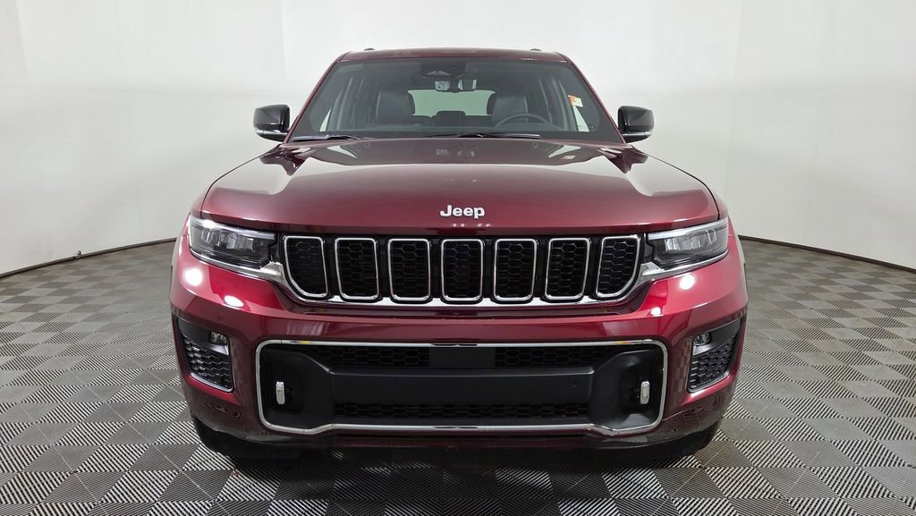 New 2025 Jeep Grand Cherokee Overland w/ Luxury Tech Group IV image 2