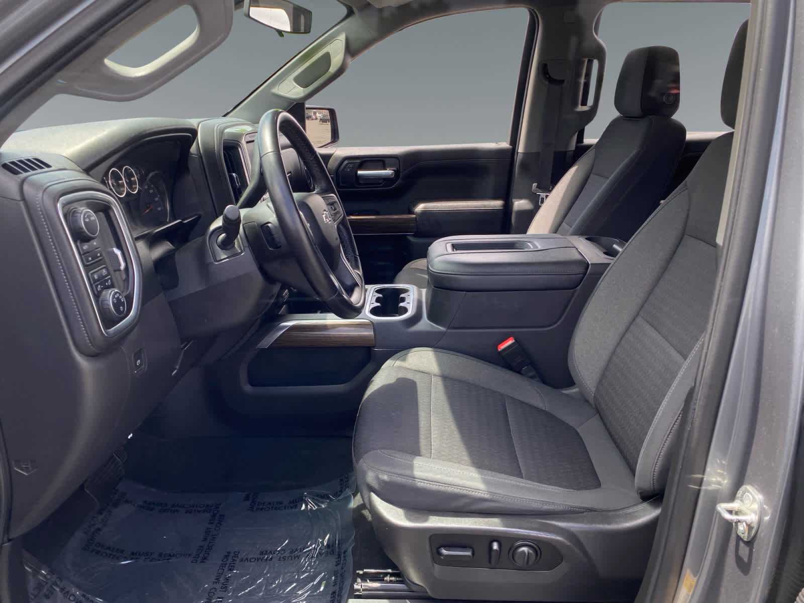 Used 2021 Chevrolet Silverado 1500 LT Trail Boss AWD/4WD image 9