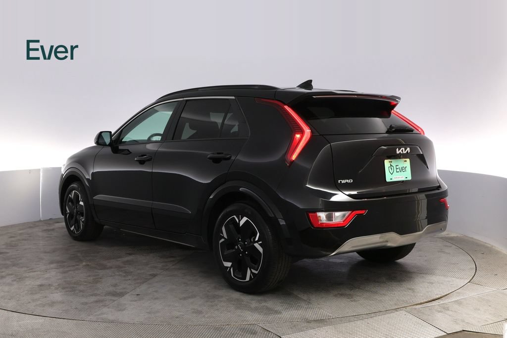 Used 2024 Kia Niro Wind FWD image 17