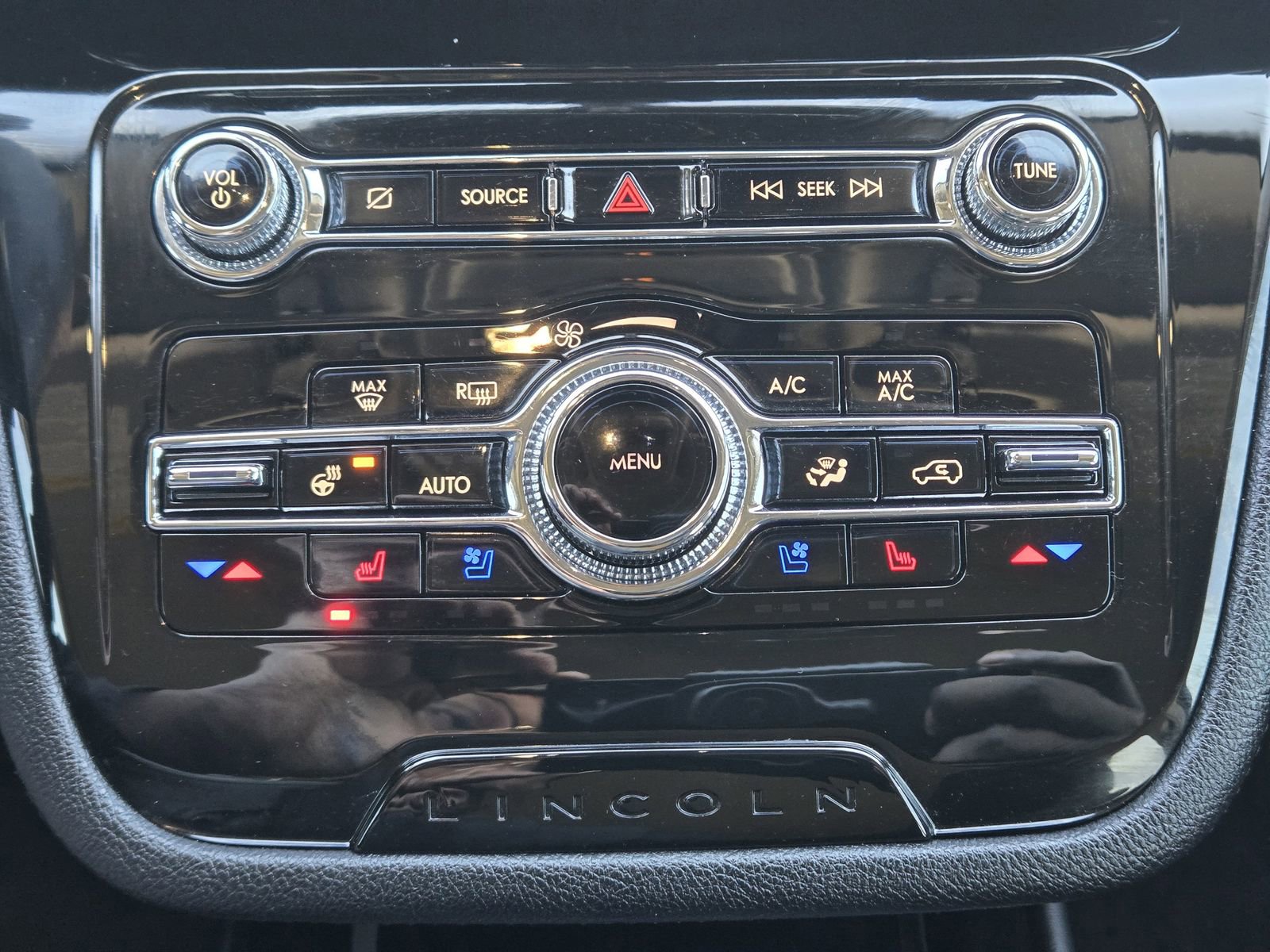 Used 2022 Lincoln Corsair FWD image 22