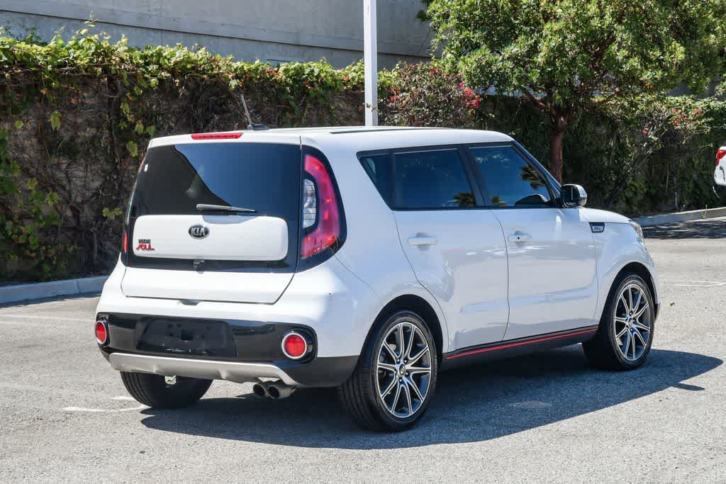 Used 2018 Kia Soul ! FWD image 9