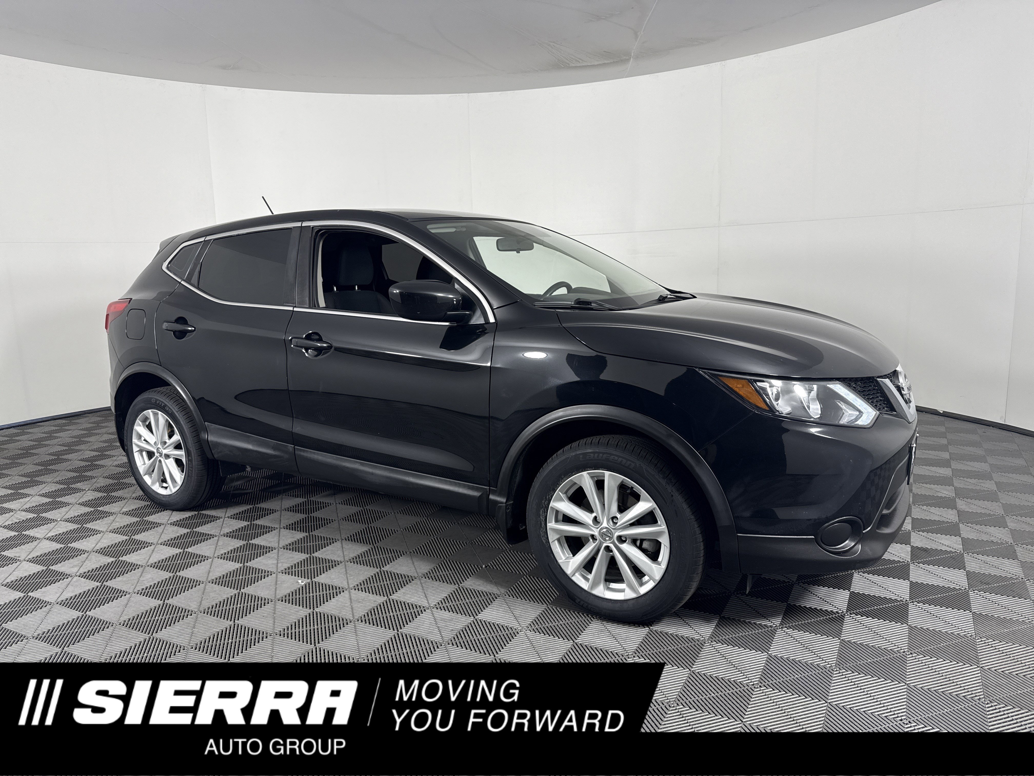 Used 2017 Nissan Rogue Sport S w/ S Appearance Package