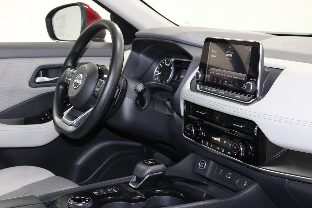Used 2023 Nissan Rogue SV AWD/4WD image 27