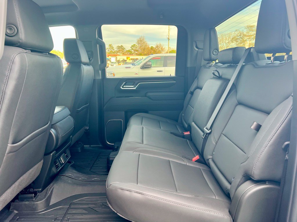 New 2026 GMC Sierra 2500 SLT AWD/4WD image 12