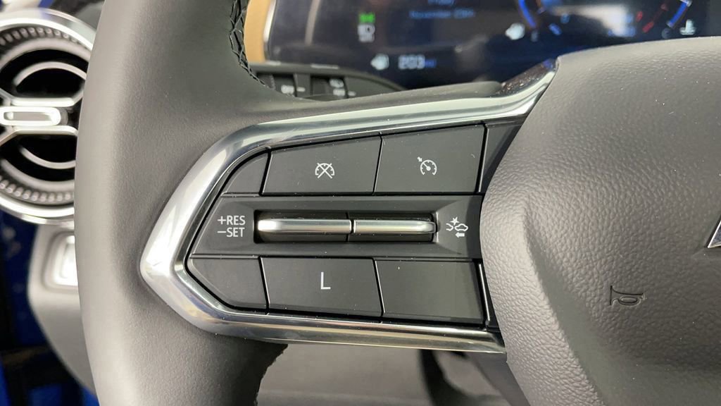 New 2025 Chevrolet Equinox ACTIV image 27