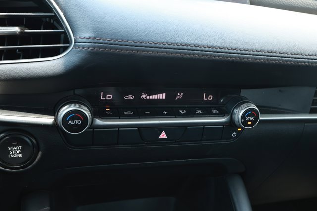 Used 2024 MAZDA MAZDA3 s FWD image 12