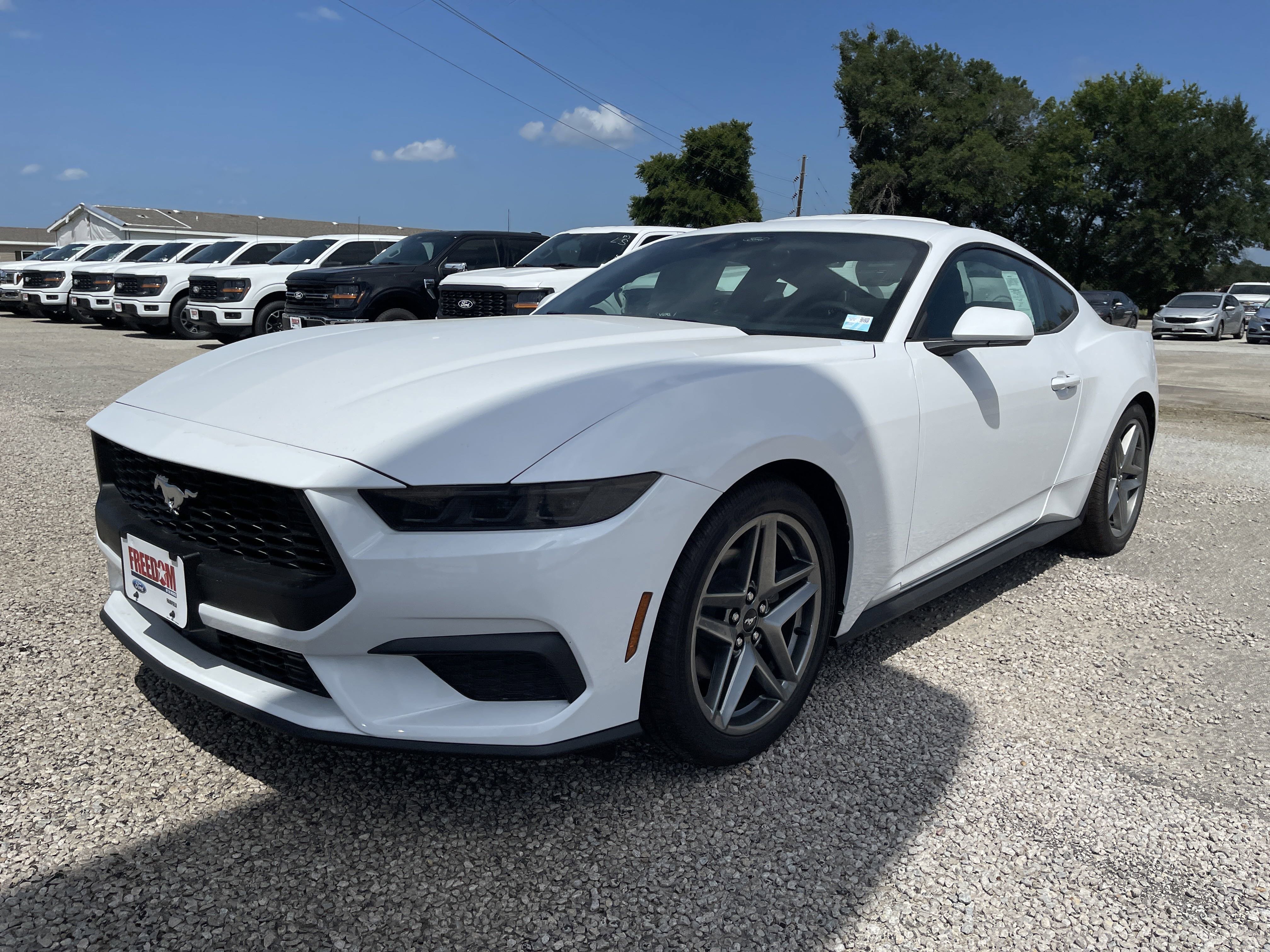New 2025 Ford Mustang Coupe image 8