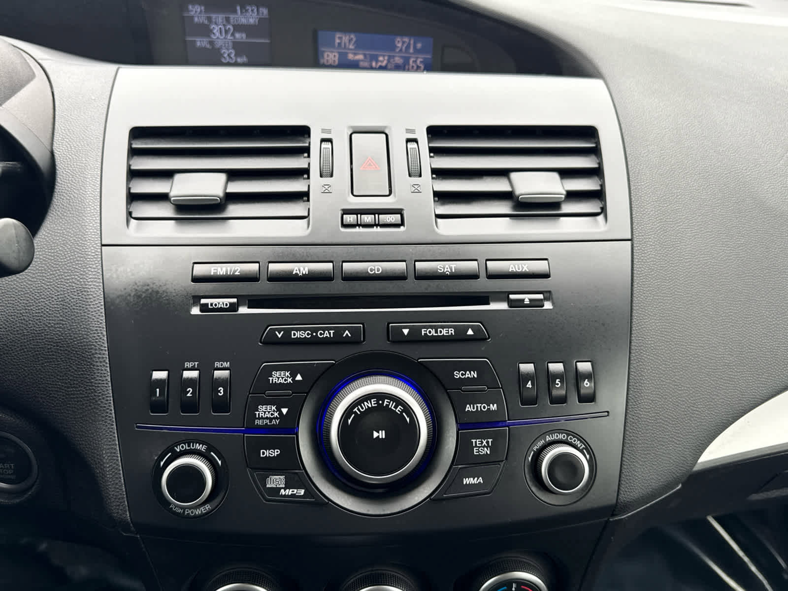 Used 2013 MAZDA MAZDA3 i Touring image 19