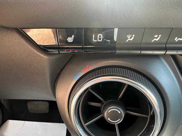 Used 2024 Chevrolet Blazer LT w/ Convenience Package image 19