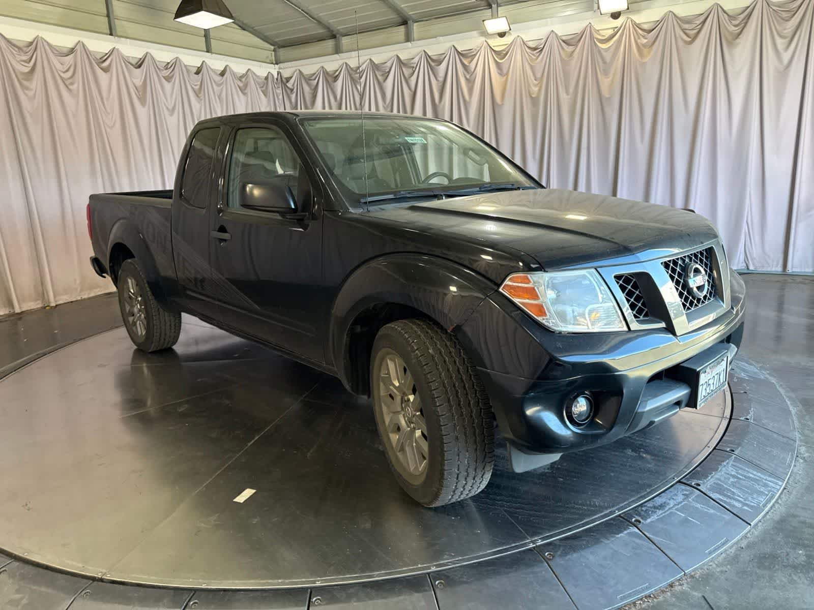 Used 2012 Nissan Frontier SV w/ Sport Appearance Pkg RWD image 2