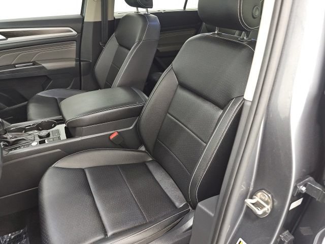 Used 2023 Volkswagen Atlas SE AWD/4WD image 14