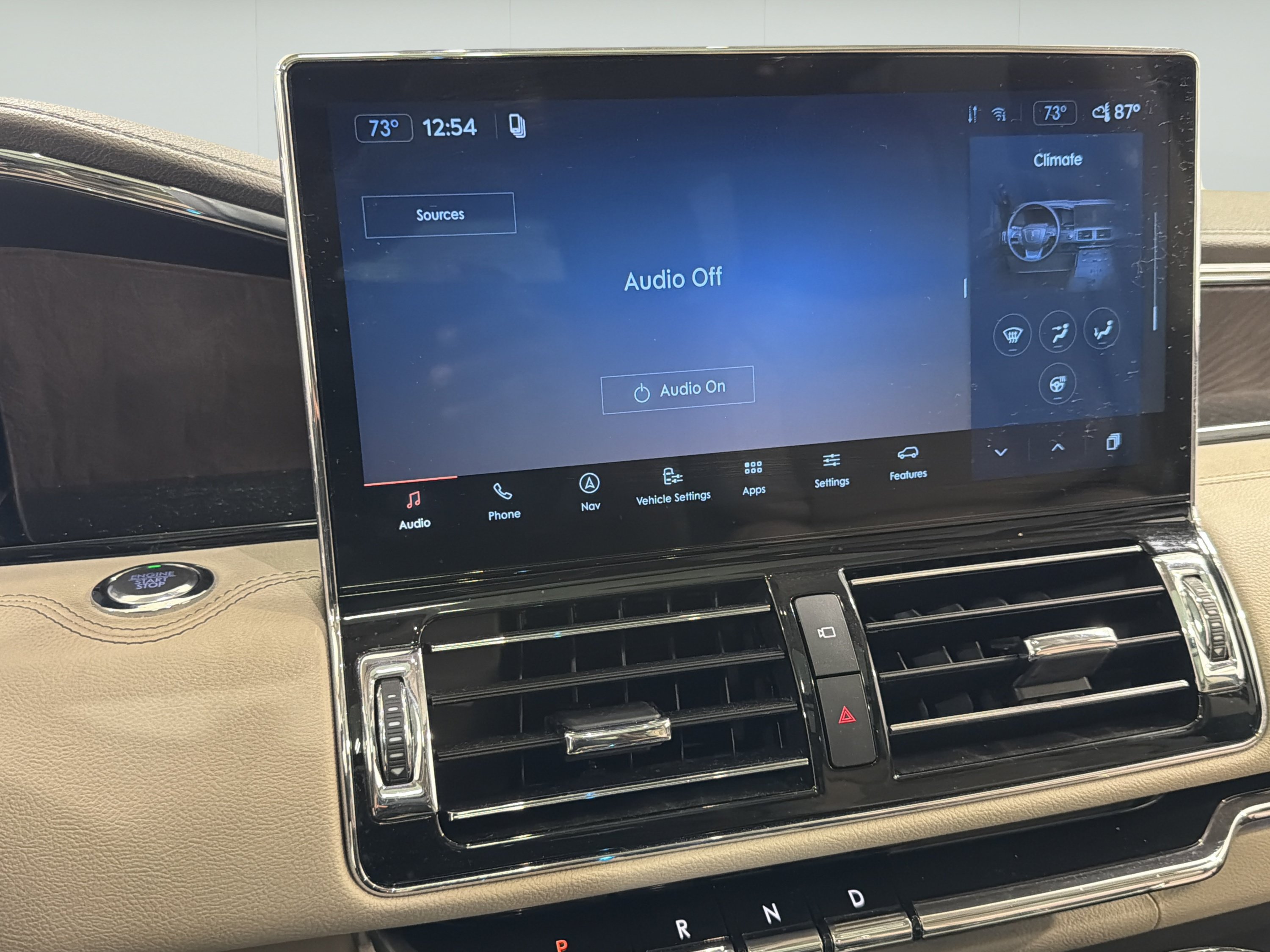 Used 2022 Lincoln Navigator Reserve AWD/4WD image 18