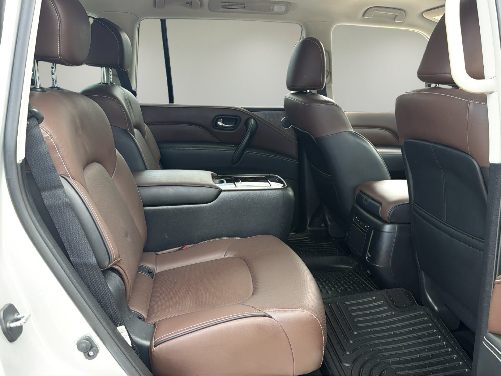 Used 2023 INFINITI QX80 Premium Select w/ Cargo Package AWD/4WD image 20
