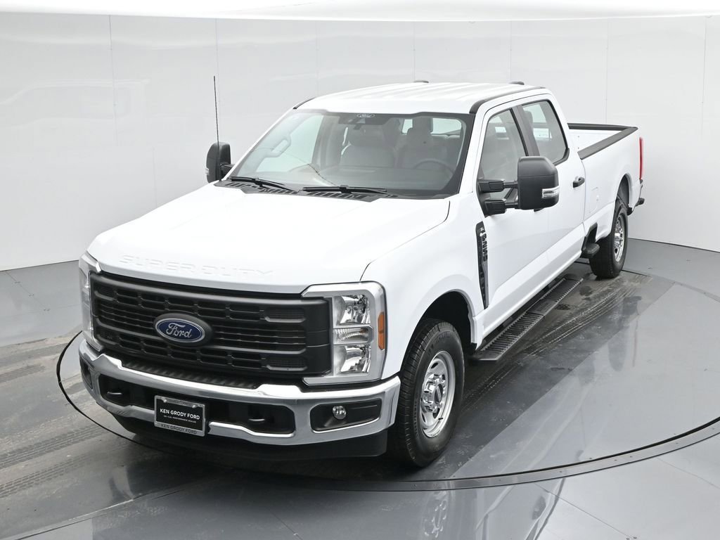 New 2026 Ford F250 XL w/ XL Chrome Package image 29