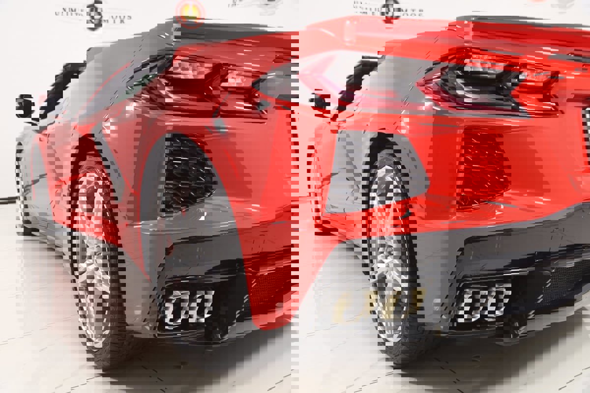 Used 2023 Chevrolet Corvette Stingray Preferred Conv w/ 2LT image 35