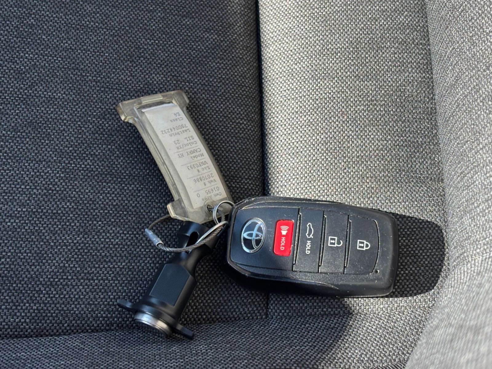 Used 2025 Toyota Camry LE image 22