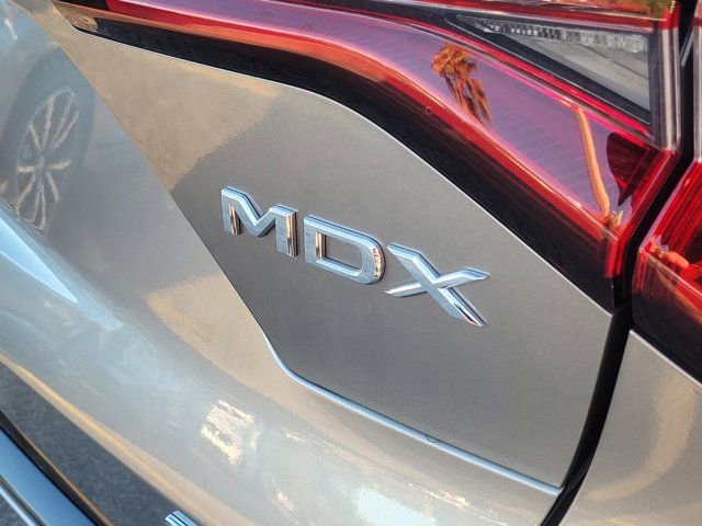 Used 2023 Acura MDX A-Spec image 5