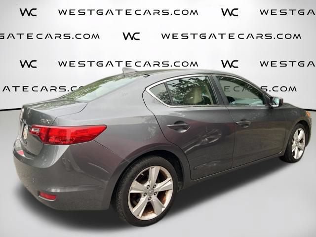 Used 2013 Acura ILX w/ Premium Package FWD image 10