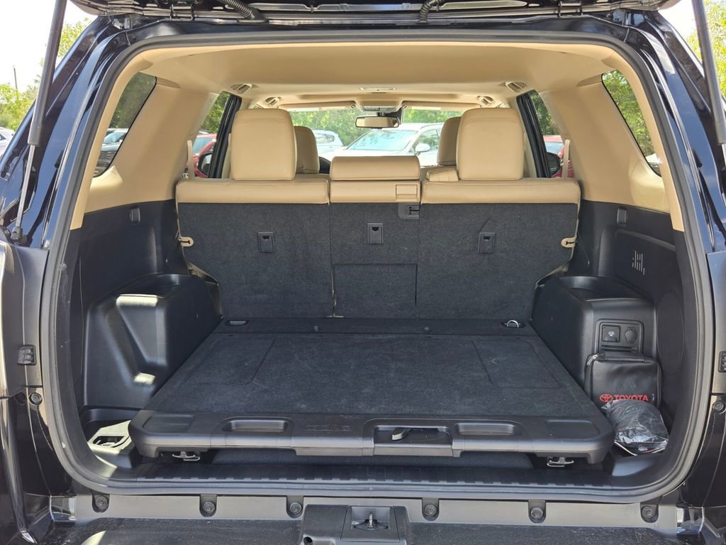 Used 2023 Toyota 4Runner Limited RWD image 13