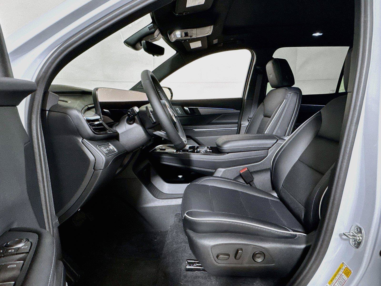 New 2027 Buick Enclave Sport Touring w/ Power Package FWD image 12