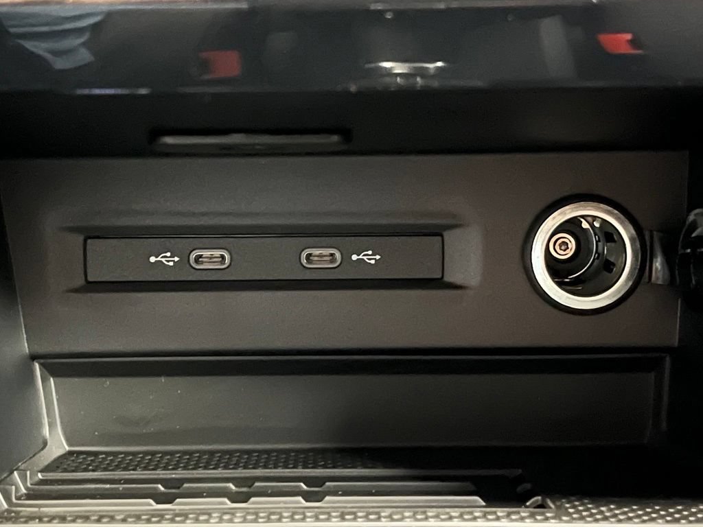 New 2026 Volkswagen Taos SE AWD/4WD image 14