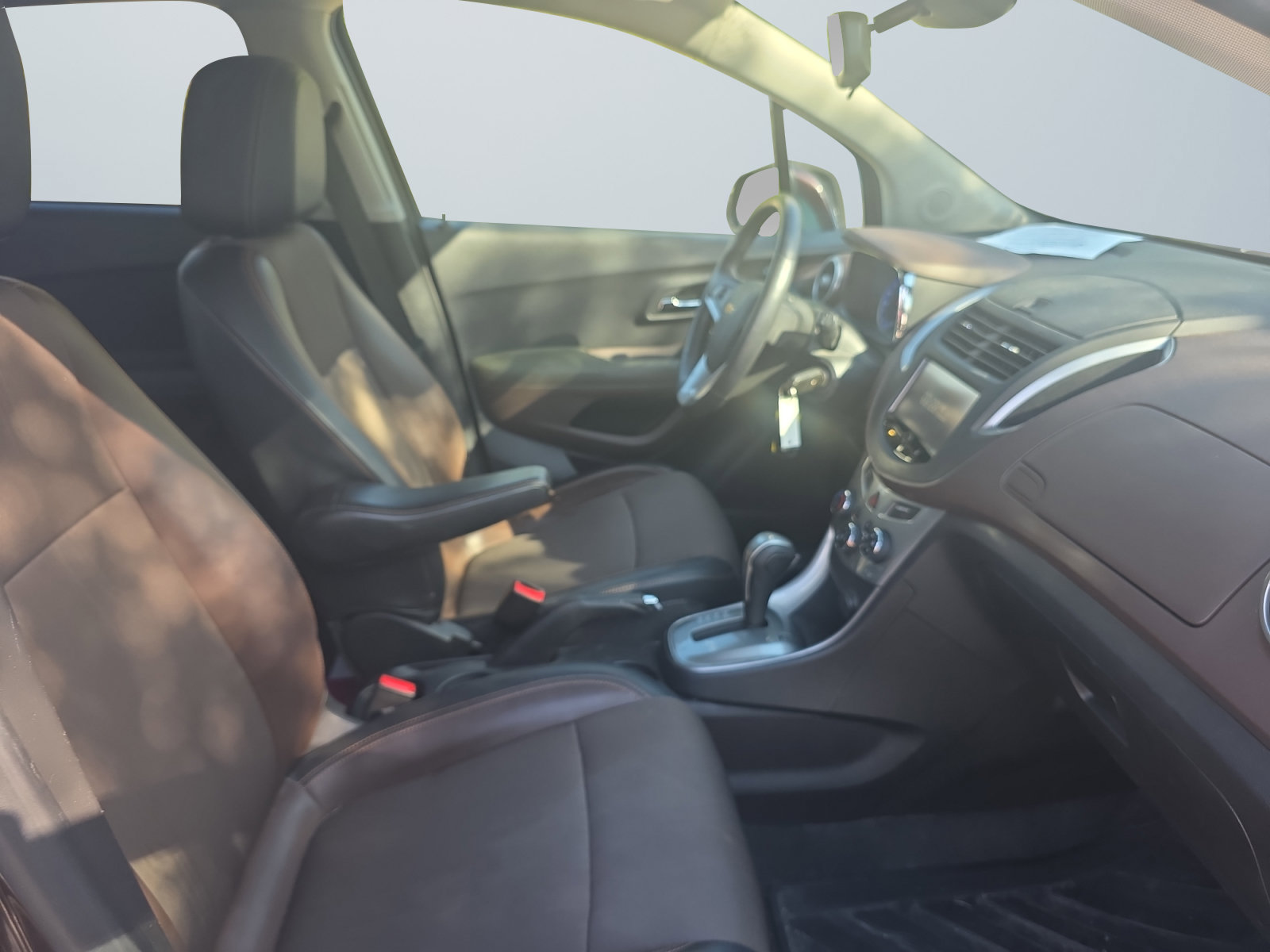 Used 2015 Chevrolet Trax LT w/ LT Plus Package FWD image 17