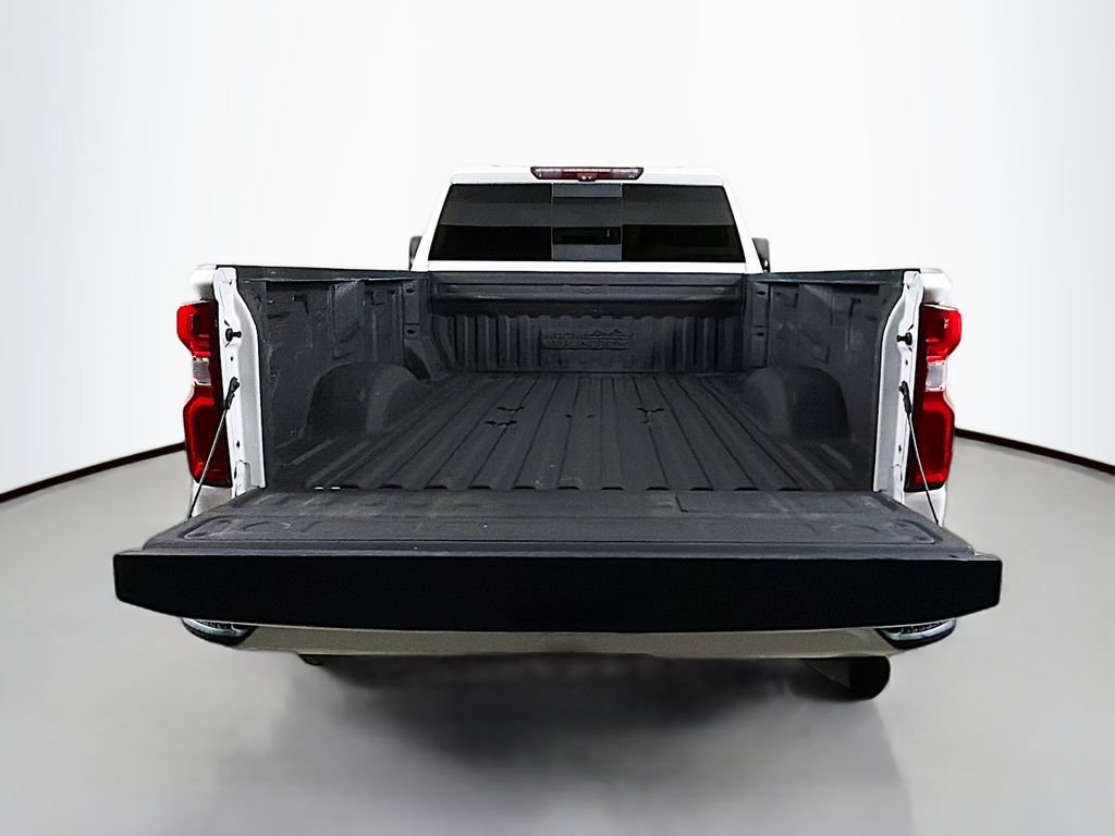 Used 2021 Chevrolet Silverado 3500 High Country w/ Z71 Off-Road Package AWD/4WD image 24