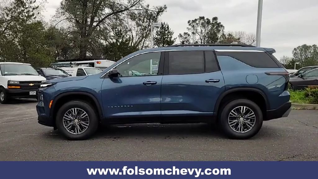 New 2026 Chevrolet Traverse LT image 7