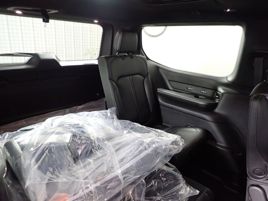 New 2026 Jeep Grand Wagoneer Limited AWD/4WD image 43