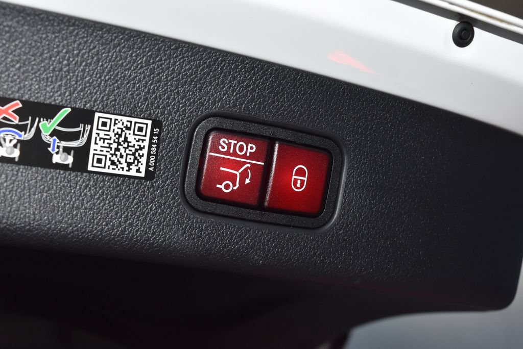 Certified 2026 Mercedes-Benz GLC 300 4MATIC image 27