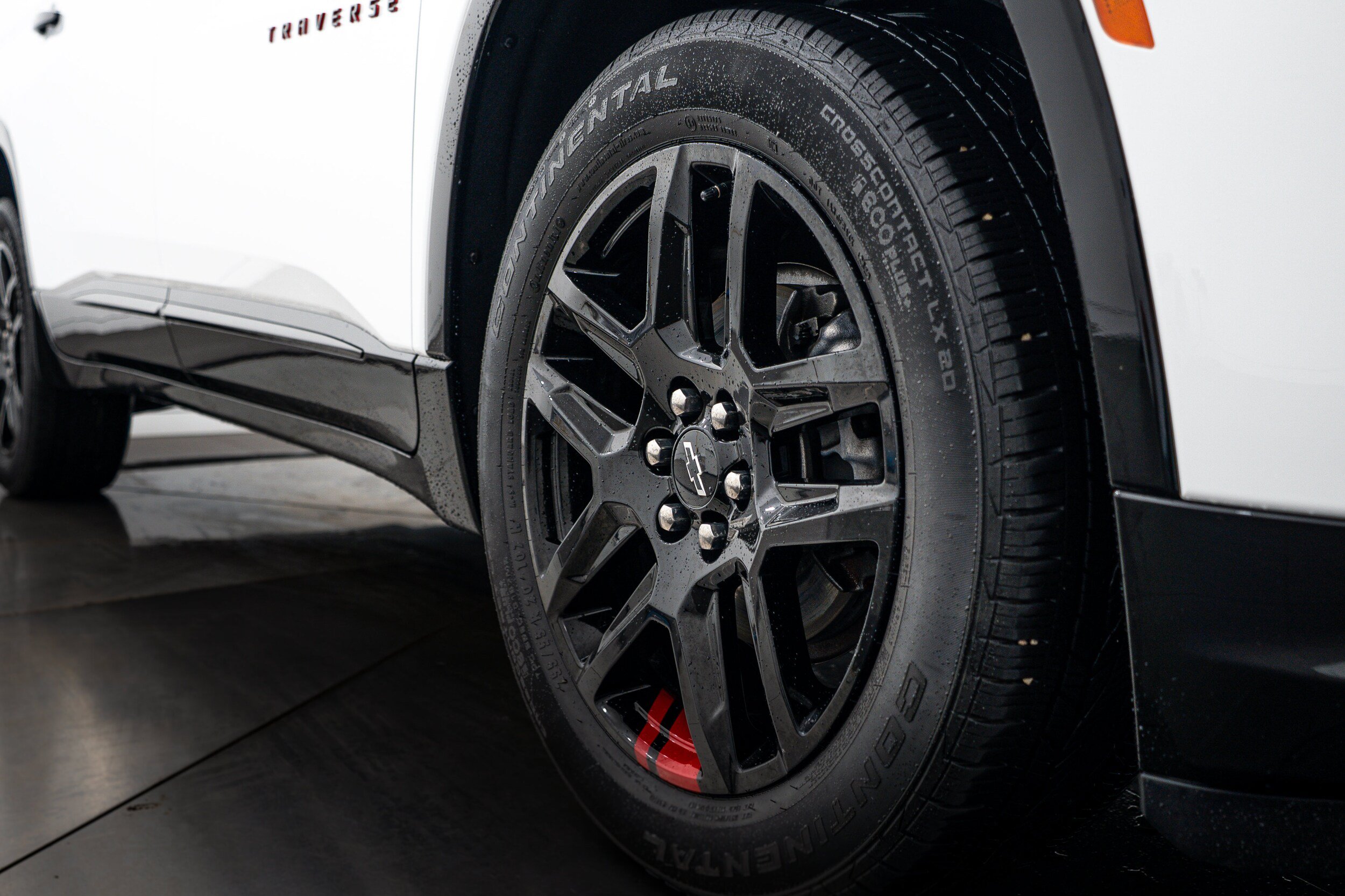 Used 2023 Chevrolet Traverse Premier w/ Redline Edition AWD/4WD image 21