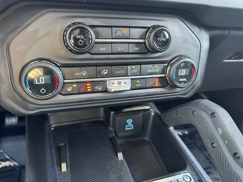 Used 2025 Ford Bronco Badlands AWD/4WD image 31