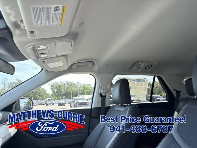 New 2026 Ford Explorer Active w/ Active Comfort Package RWD image 11