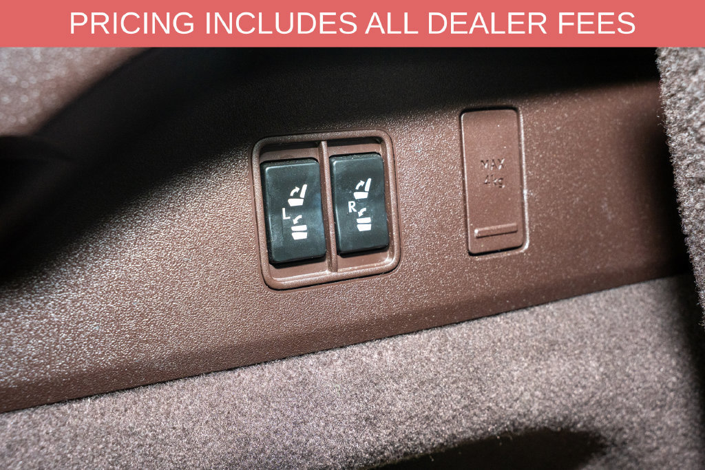 Used 2018 Lexus RX 450hL Premium w/ Premium Package AWD/4WD image 11
