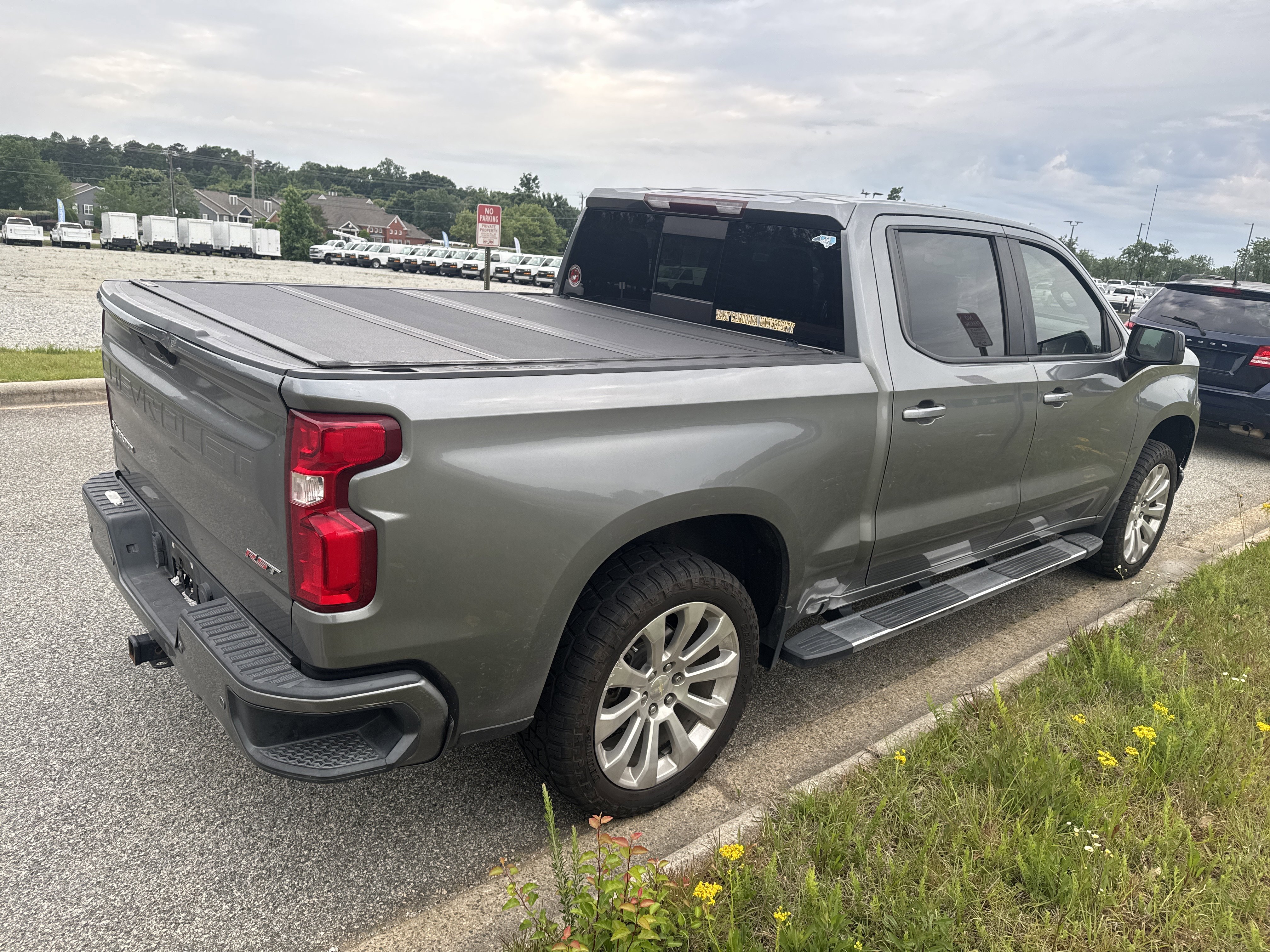 Used 2020 Chevrolet Silverado 1500 RST AWD/4WD image 10