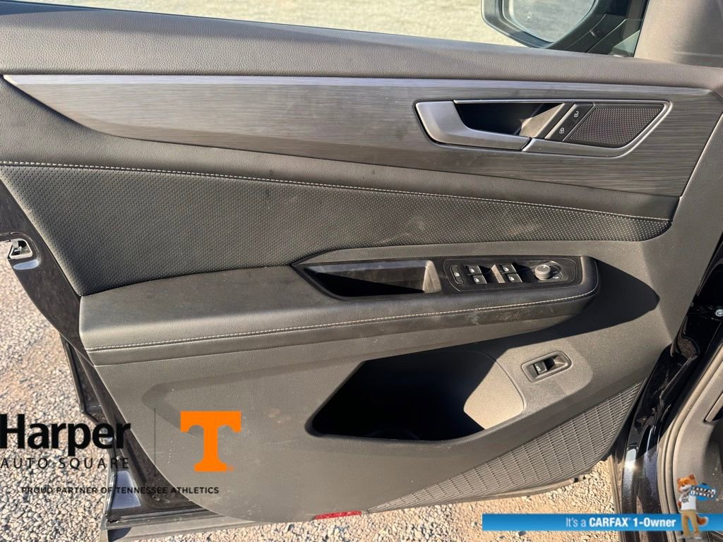 Used 2024 Volkswagen Atlas Cross Sport SE image 19