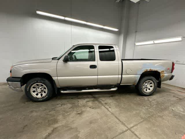 Used 2007 Chevrolet Silverado 1500 4x4 Extended Cab image 2