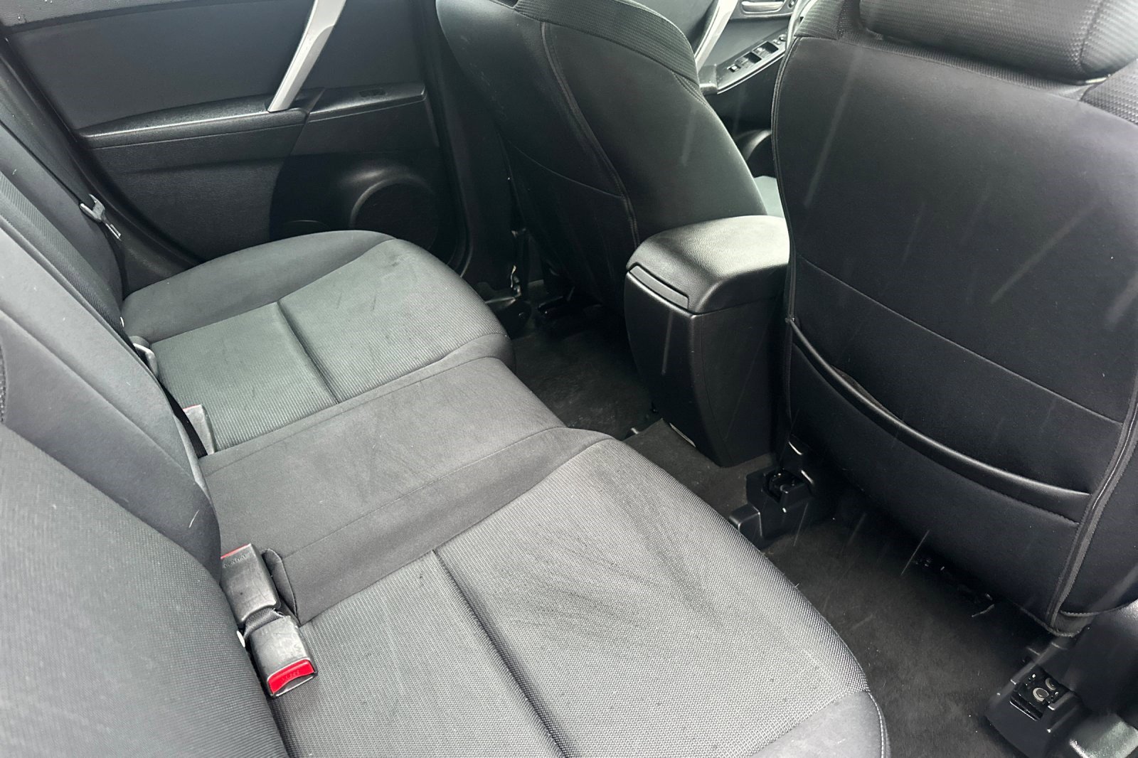 Used 2010 MAZDA MAZDA3 s Sport image 27