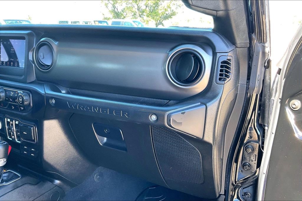 Used 2019 Jeep Wrangler Unlimited Sport S image 22