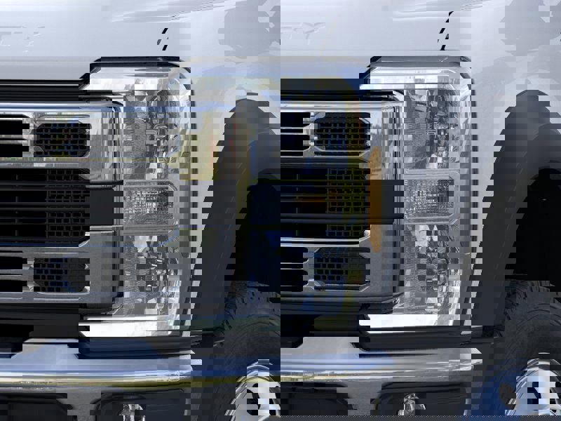 New 2025 Ford F450 XLT w/ XLT Value Package image 18