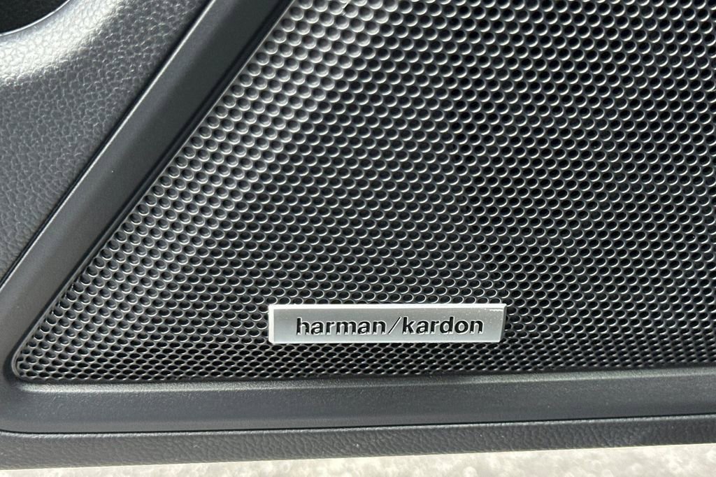 Used 2025 Subaru Legacy Limited image 20