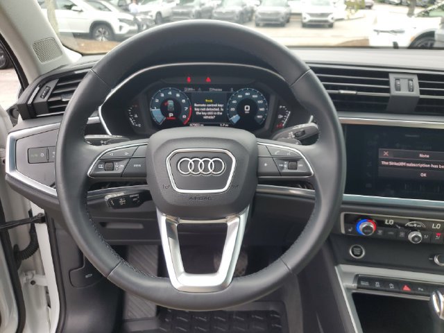 Used 2022 Audi Q3 2.0T Premium Plus AWD/4WD image 32