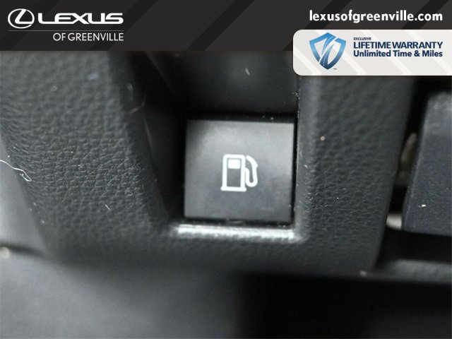 Used 2023 Toyota RAV4 XLE Premium image 18