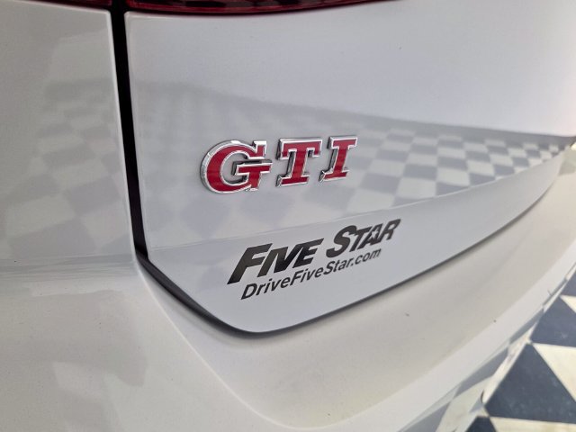 Used 2019 Volkswagen GTI SE w/ SE Experience Package FWD image 6