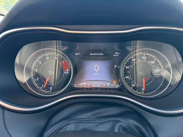 Used 2021 Jeep Cherokee Trailhawk AWD/4WD image 27